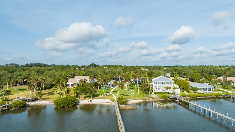 More Photos Of 11450 S Indian River Dr, Sebastian Hotel For Sale