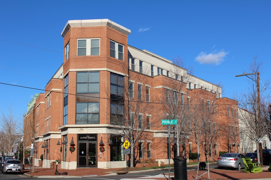 More Photos Of 124 S West St, Alexandria Office For Lease