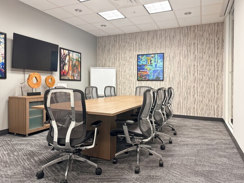 More Photos Of 7460 Warren Pky, Frisco Coworking Space