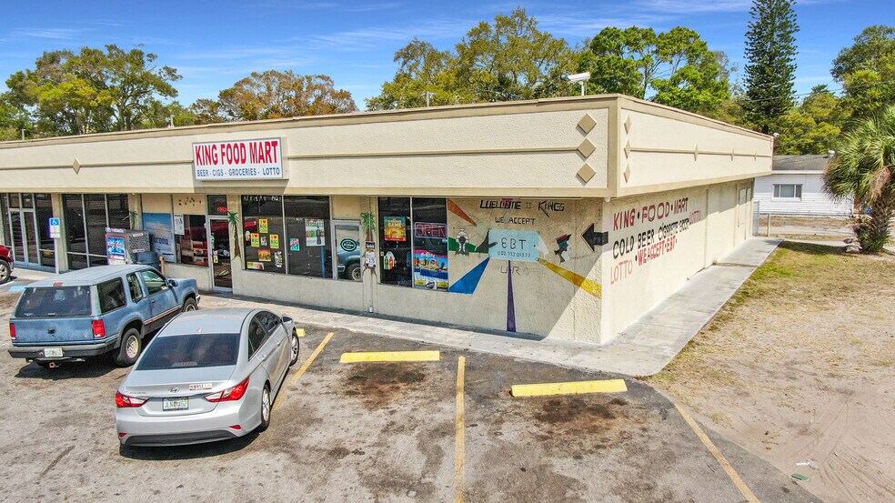 More Photos Of 1952 49th St S, Saint Petersburg Storefront For Sale