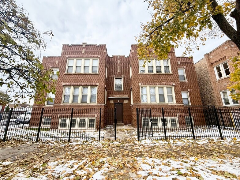 More Photos Of 6356 S Sacramento Ave, Chicago Apartments For Sale