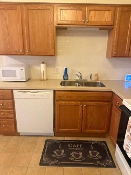 More Photos Of 5028-5030 Heathmoor Dr, Columbus Apartments For Sale