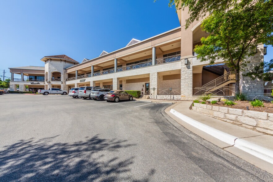 More Photos Of 3600 N Capital of Texas Hwy, Austin General Retail For Lease