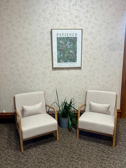 More Photos Of 200 S Main St, Naperville Office For Lease