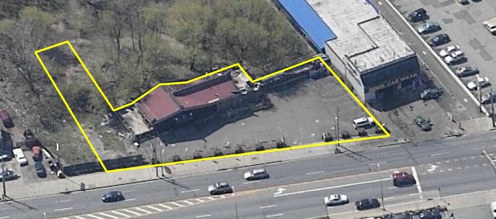 Primary Photo Of 232-20 Northern Blvd, Little Neck Land For Lease