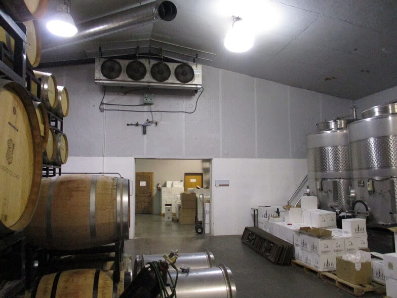 More Photos Of 635 N 13th Ave, Walla Walla Winery Vineyard For Sale