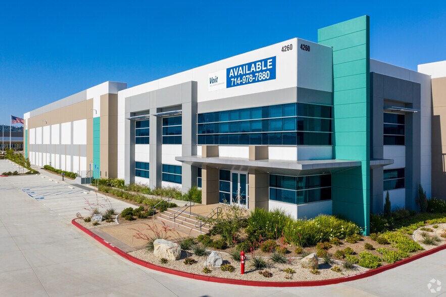 Primary Photo Of 4260 N Harbor Blvd, Fullerton Warehouse For Lease