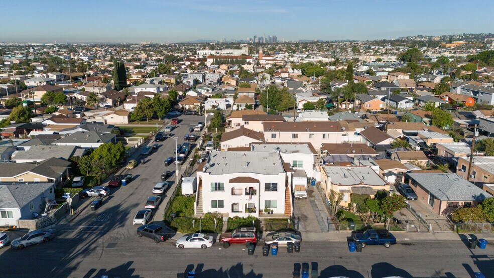 More Photos Of 545 Eastmont Ave, East Los Angeles Apartments For Sale