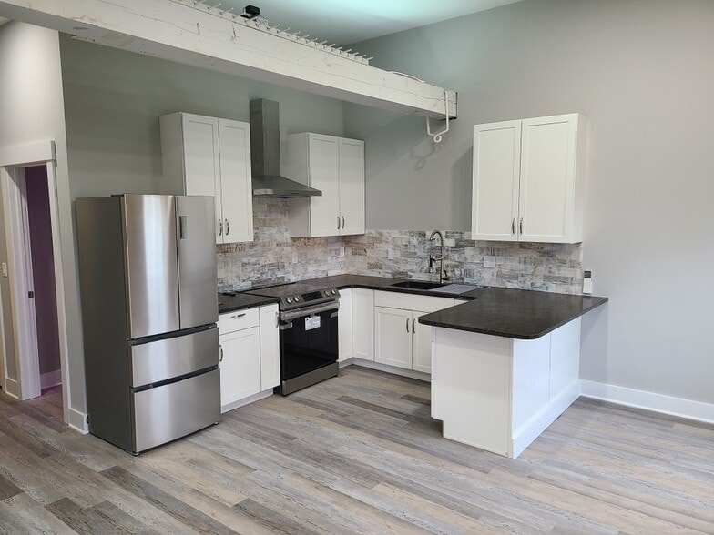 More Photos Of 40 Clinton St, Brockport Apartments For Lease
