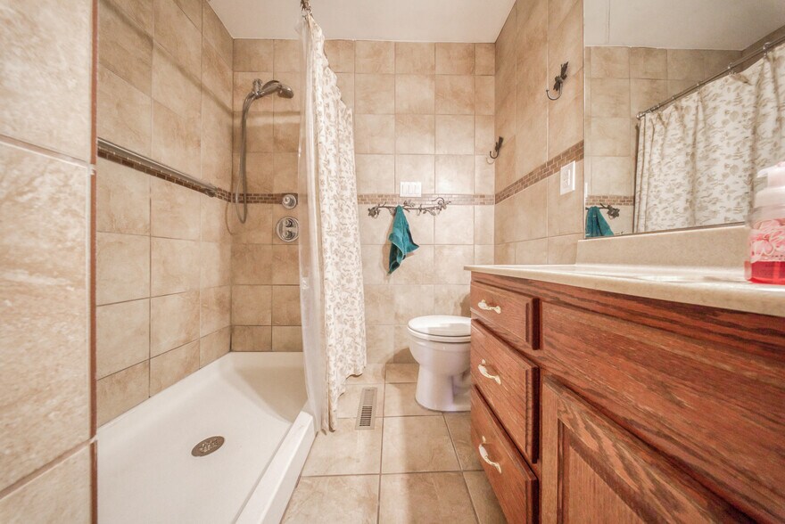 More Photos Of 1601 E State Route 72, Rolla Specialty For Sale