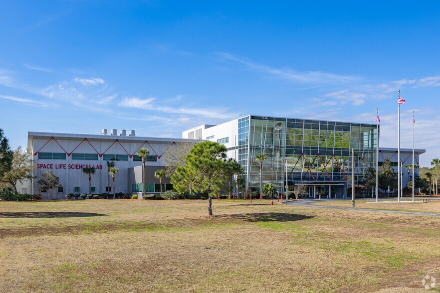 More Photos Of 505 Odyssey Way, Merritt Island Office For Lease