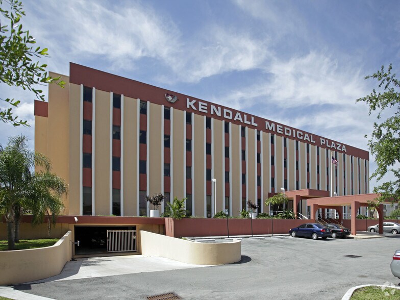 More Photos Of 11880 Bird Rd, Miami Medical For Lease