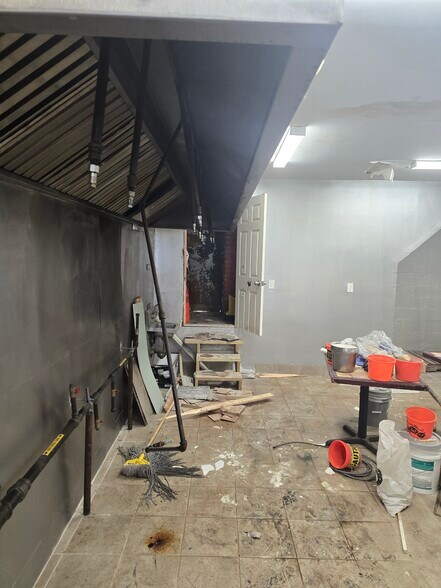 More Photos Of 568 Utica Ave, Brooklyn General Retail For Lease