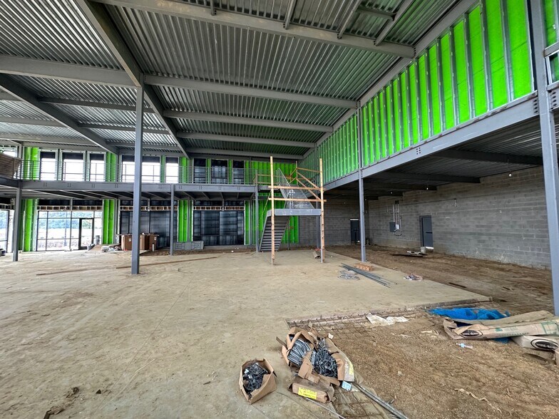 More Photos Of 6233 Getwell Rd N, Southaven Restaurant For Lease