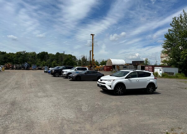 More Photos Of 580 Hazelhurst Rd, Mississauga Warehouse For Sale