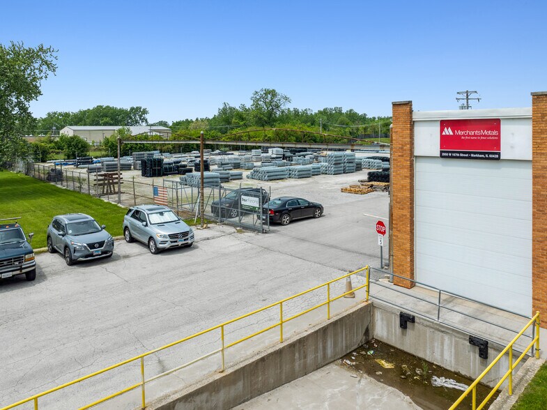 More Photos Of 2950 W 167th St, Markham Warehouse For Lease