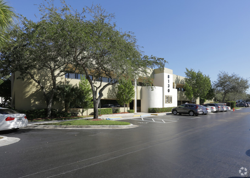 Primary Photo Of 8130 Royal Palm Blvd, Coral Springs Medical For Lease