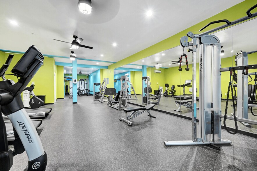 More Photos Of 251 Town Center Ln, Keller Apartments For Lease