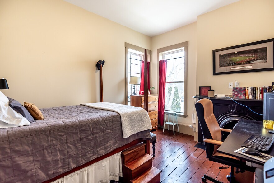 More Photos Of 320 N Mechanic St, Lebanon Multifamily For Sale