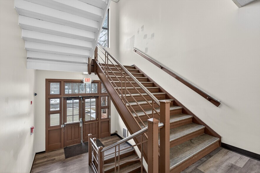 More Photos Of 27 Washington St, Westfield Apartments For Sale