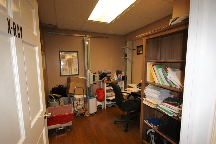 More Photos Of 91 Gleneida Ave, Carmel Office For Sale