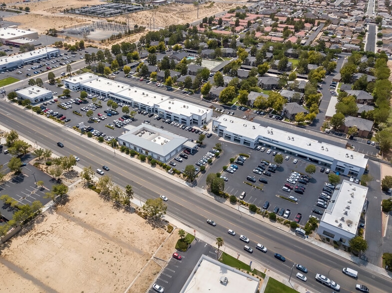 More Photos Of 12332-12424 Hesperia Rd, Victorville Unknown For Lease