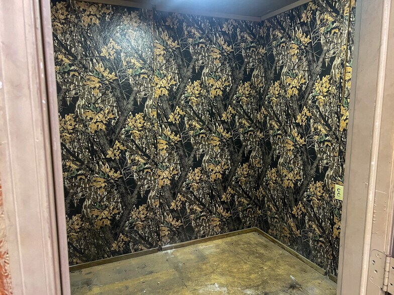 More Photos Of 17246 MS-26, Lucedale Flex For Lease