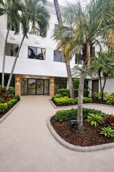 Primary Photo Of 7251 W Palmetto Park Rd, Boca Raton Medical For Lease
