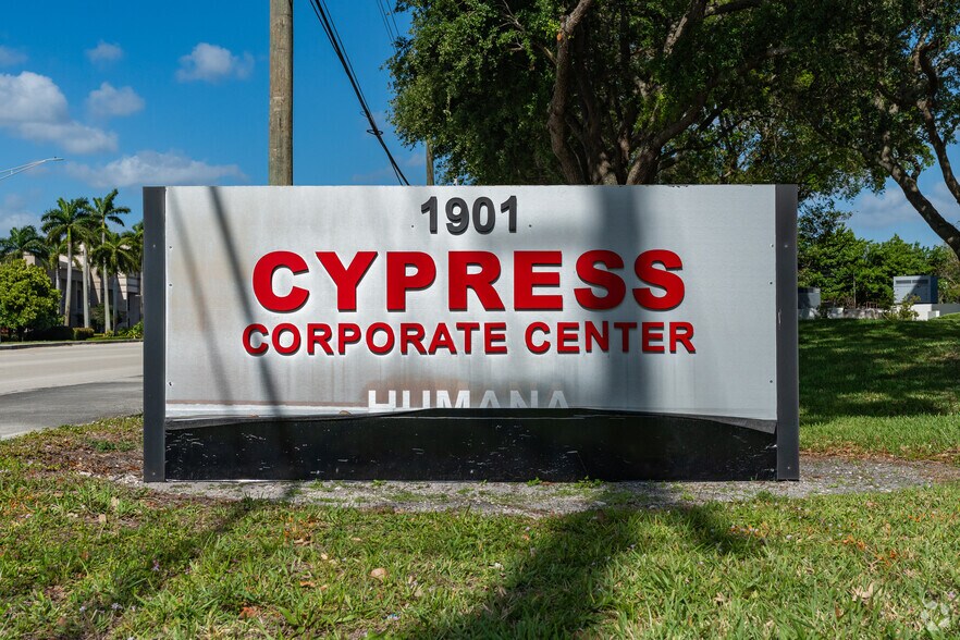 More Photos Of 1901 W Cypress Creek Rd, Fort Lauderdale Office For Lease