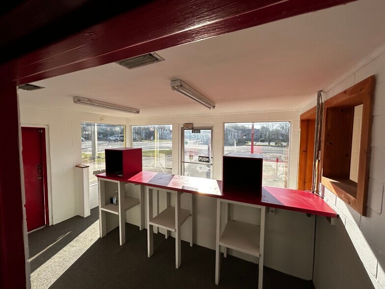 More Photos Of 3039 Crawfordville Hwy, Crawfordville Office Residential For Lease