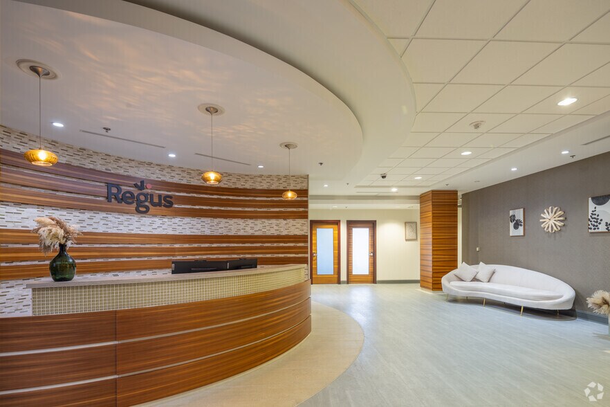 More Photos Of 1501 Main St, Columbia Coworking Space