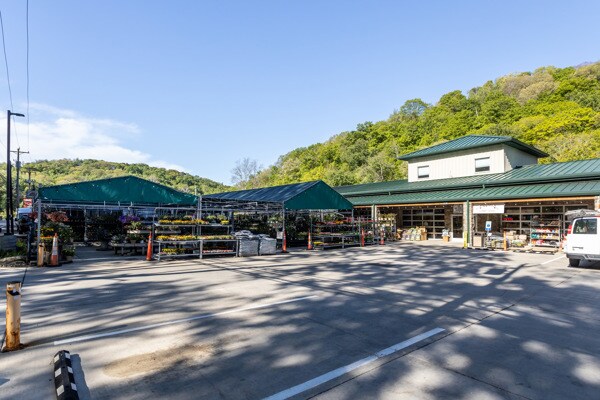 More Photos Of 509 Rochester Rd, Pittsburgh Storefront Retail Office For Lease