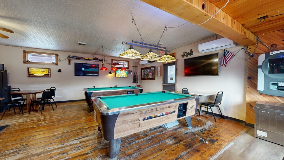 More Photos Of 695 Lisbon St, Lisbon Restaurant For Sale