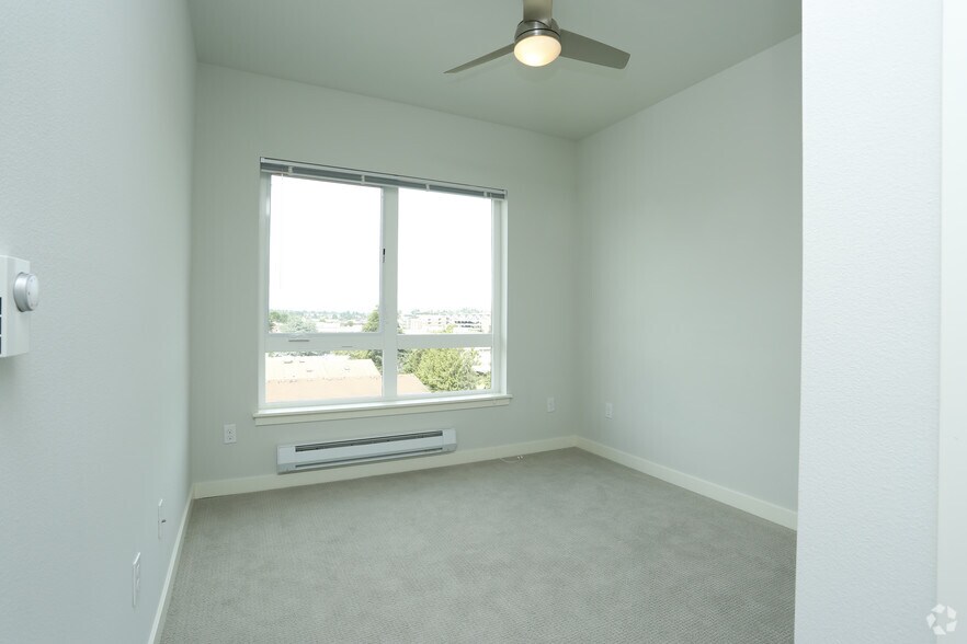 More Photos Of 1516 NW 51st St, Seattle Apartments For Sale