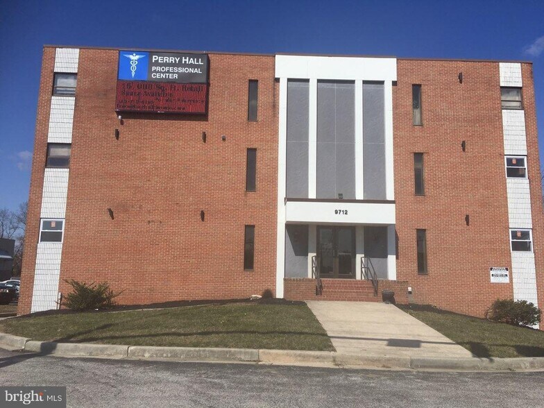 More Photos Of 9712 Belair Rd, Nottingham Medical For Lease