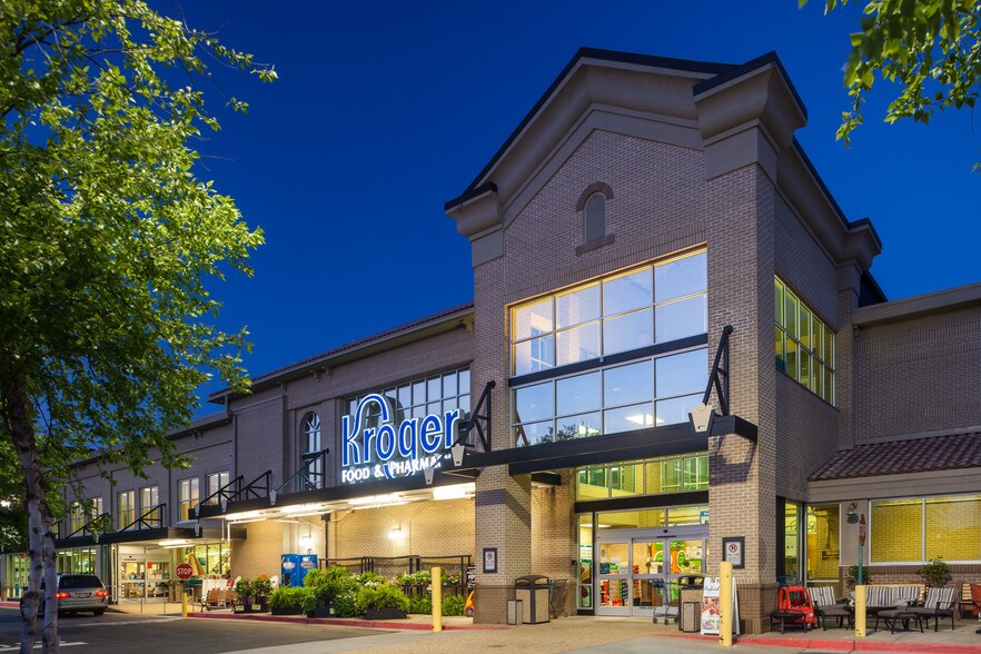 More Photos Of 3162 Johnson Ferry Rd, Marietta Unknown For Lease