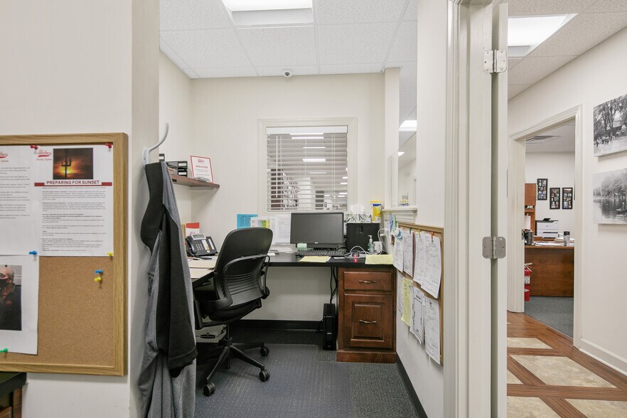 More Photos Of 127 Hay St, Fayetteville General Retail For Sale