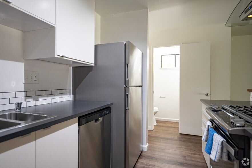 More Photos Of 801 Dutton Ave, Santa Rosa Apartments For Sale