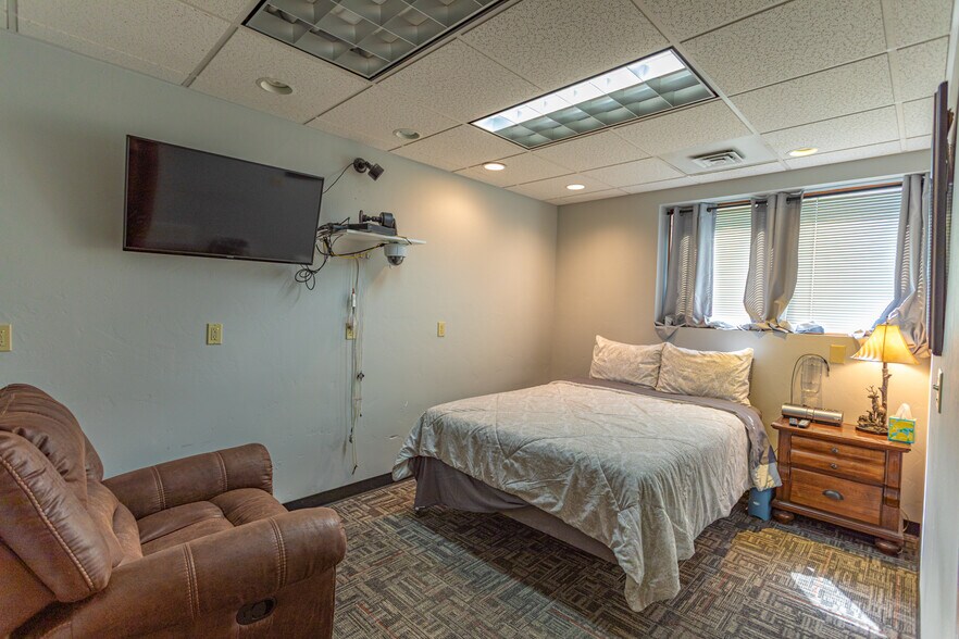 More Photos Of 20 Four Mile Dr, Kalispell Medical For Sale