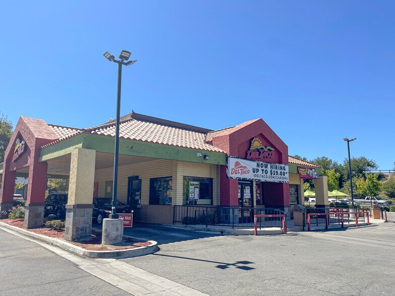 More Photos Of 579-591 N Ventu Park Rd, Newbury Park General Retail For Sale