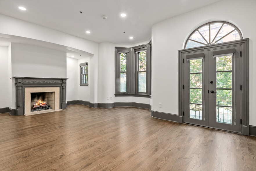 More Photos Of 1718-1720 N St NW, Washington Office For Sale