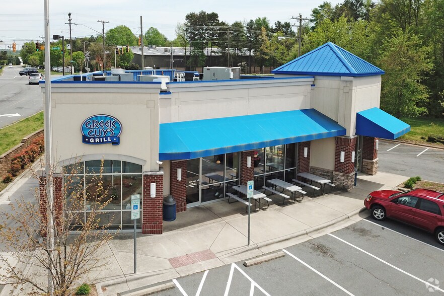 More Photos Of 2504-2510 Somerset Center Dr, Winston-Salem Unknown For Lease