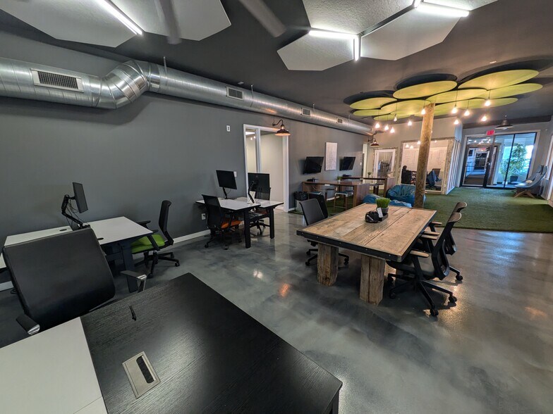 More Photos Of 6767 E Washington St, Indianapolis Coworking Space