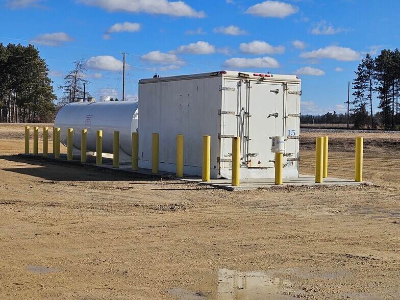 More Photos Of 11475 County Highway a, Sparta Truck Terminal For Lease