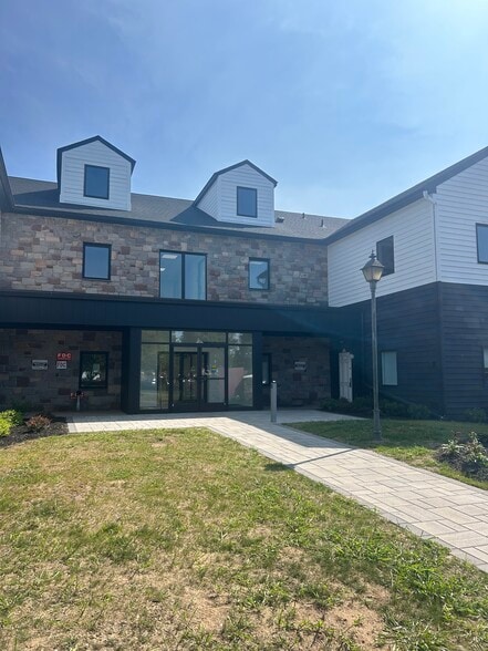 More Photos Of 680 Heacock Rd, Yardley Medical For Lease