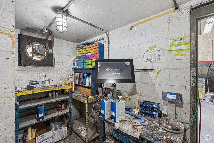 More Photos Of 61 Mathewson Dr, Weymouth Auto Repair For Sale