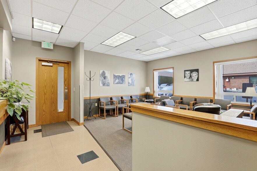 More Photos Of 3804 Kern Way, Yakima Office For Lease