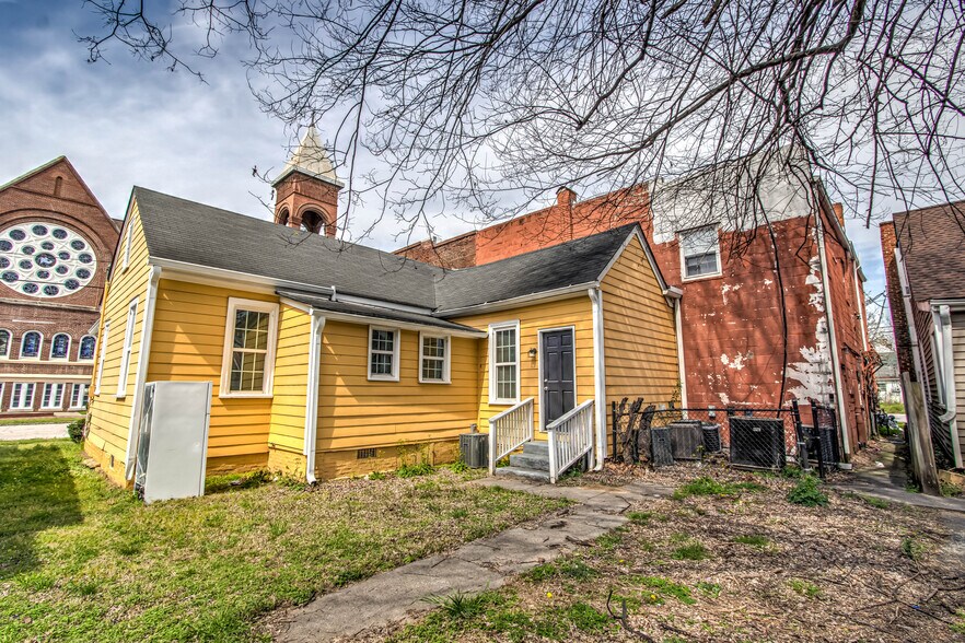 More Photos Of 602-604 3rd St, Augusta Apartments For Sale