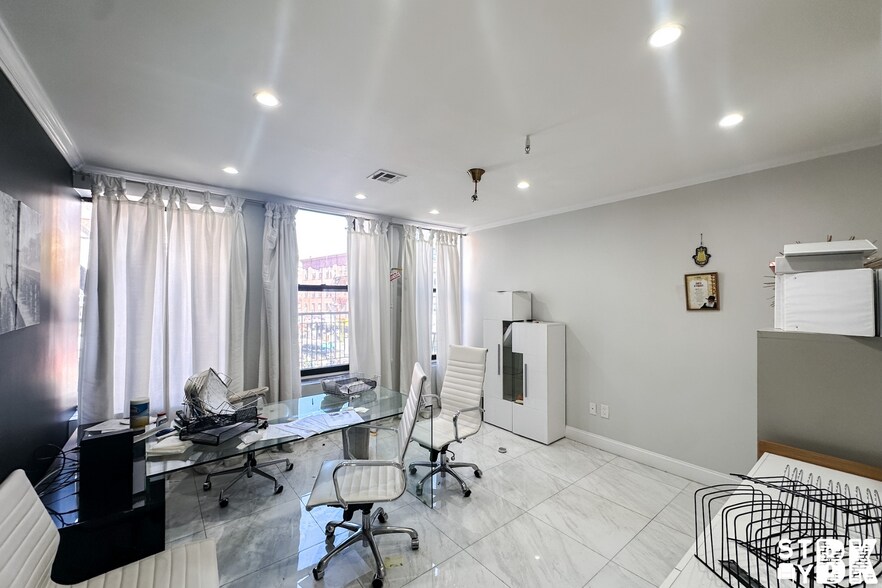 More Photos Of 1274 Fulton St, Brooklyn Storefront Retail Office For Lease