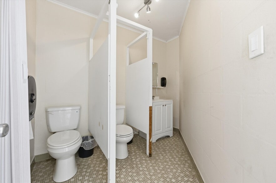 More Photos Of 6104 Polk Ave, Lakeland Religious Facility For Sale